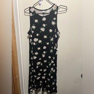 5/$20 Old navy midi floral dress